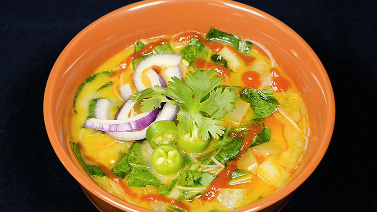 Sopa de Curry Tailandés