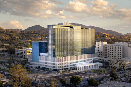 LLUH receives 11 American Heart Association achievement awards