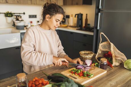 Study shows vegetarian diets have reduced risk of medium-frequency cancers