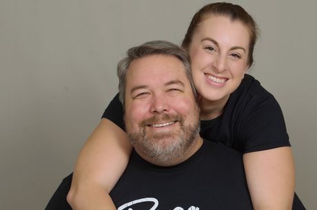 Veteran donates kidney to ex-husband, who was living without kidneys for two years