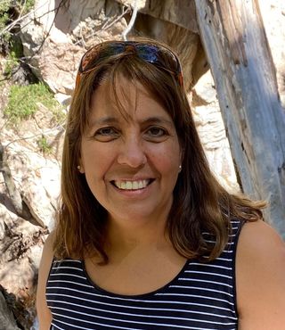 Portrait of Dr. Lori D. Karan