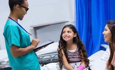 nurse in the emergency room with patients