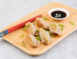 Crispy Veggie Pot Stickers